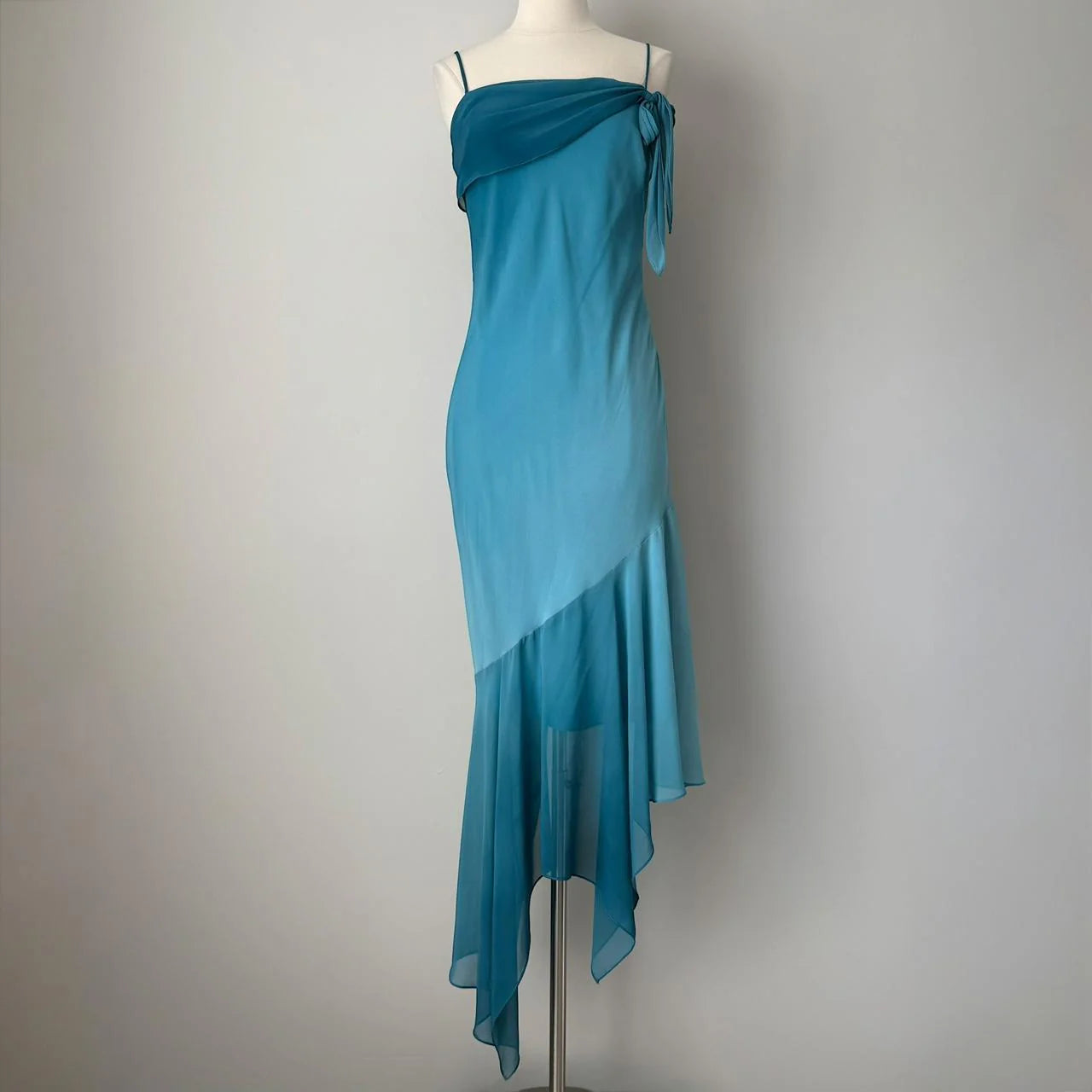 Long Spaghetti Straps Asymmetrical Chiffon Homecoming Dress simple gentle atmospheric and unique desi Bring summer colors to enhance whiteness