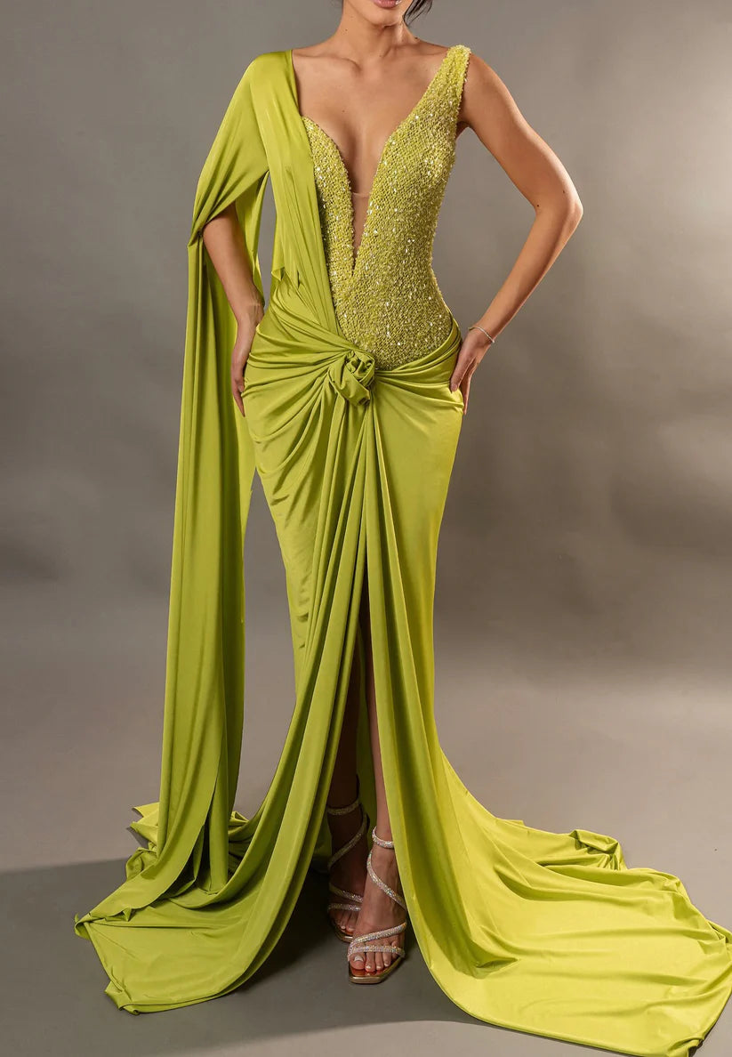 Low V-Neck Ruched Beaded Pleated Mermaid Evening Dress simple gentle atmospheric and unique desi Bring summer colors to enhance whiteness