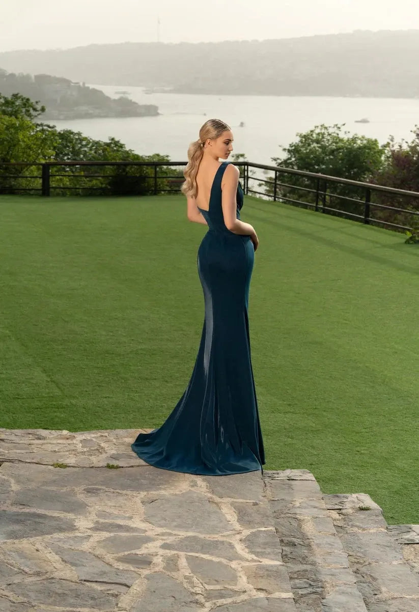 Luxurious Mermaid One Shoulder Sleeveless Open Back Floor Length Prom Dress