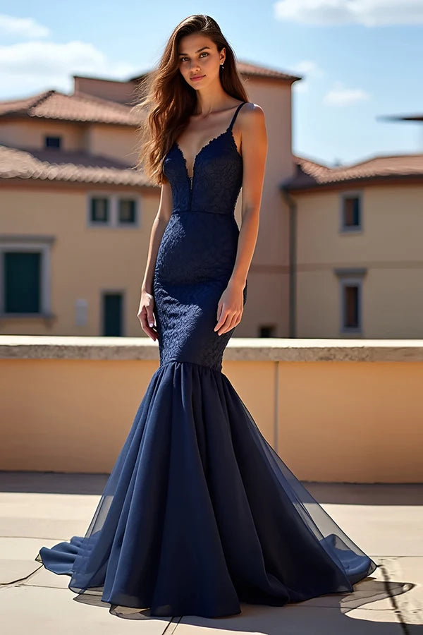 Mermaid Navy Spaghetti Straps Long Lace Prom Dress simple gentle atmospheric and unique desi Bring summer colors to enhance whiteness