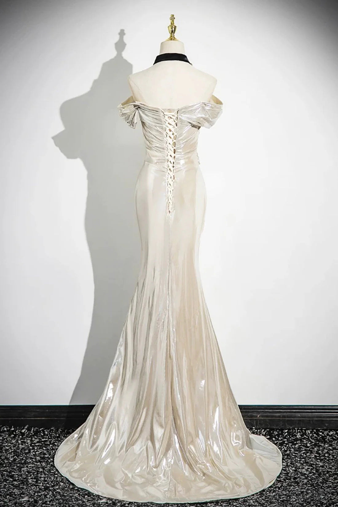 Mermaid Off the Shoulder Floor Length Prom Dress Shiny  Evening Party Dress simple gentle atmospheric and unique desi Bring summer