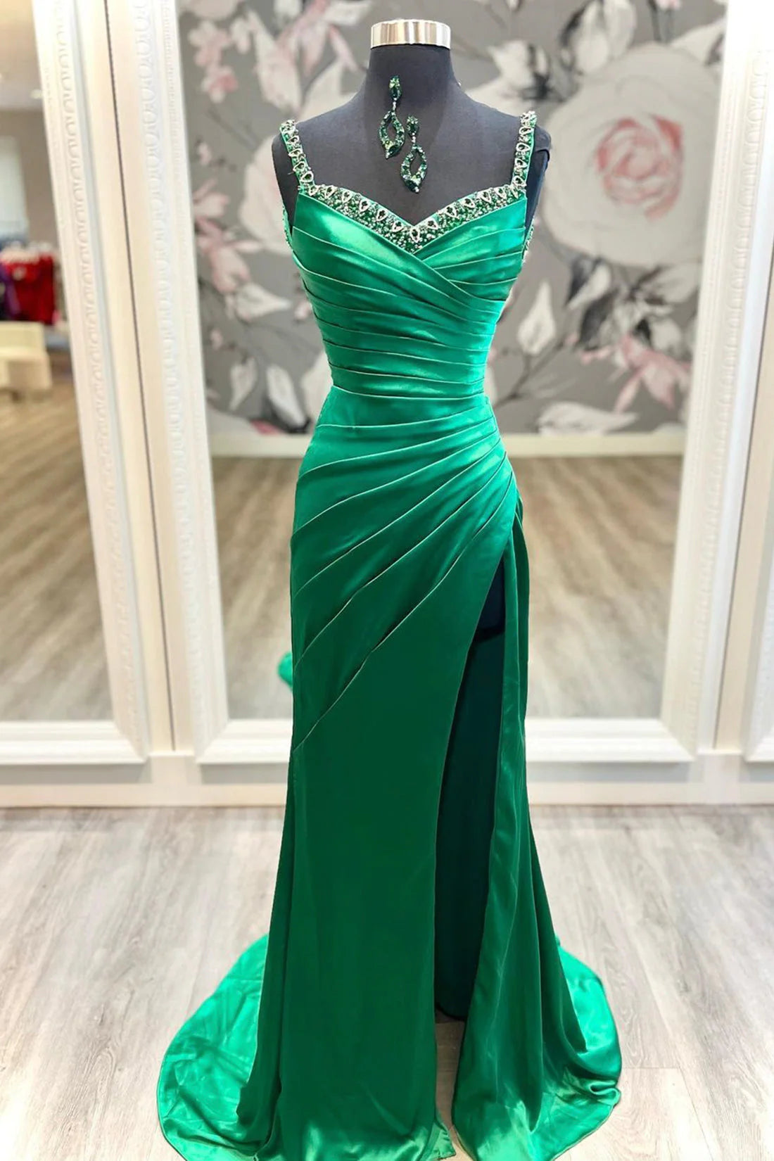 Mermaid Satin Long Prom Dress Green Satin Evening Dress with Beaded simple gentle atmospheric and unique desi Bring summer colors to enhance white