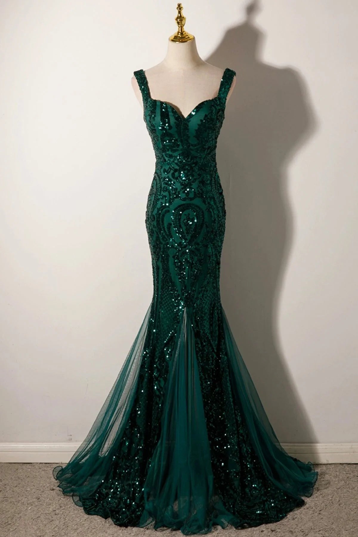 Mermaid Sequins Long Prom Dress Backless Evening Party Dress simple gentle atmospheric and unique desi Brin