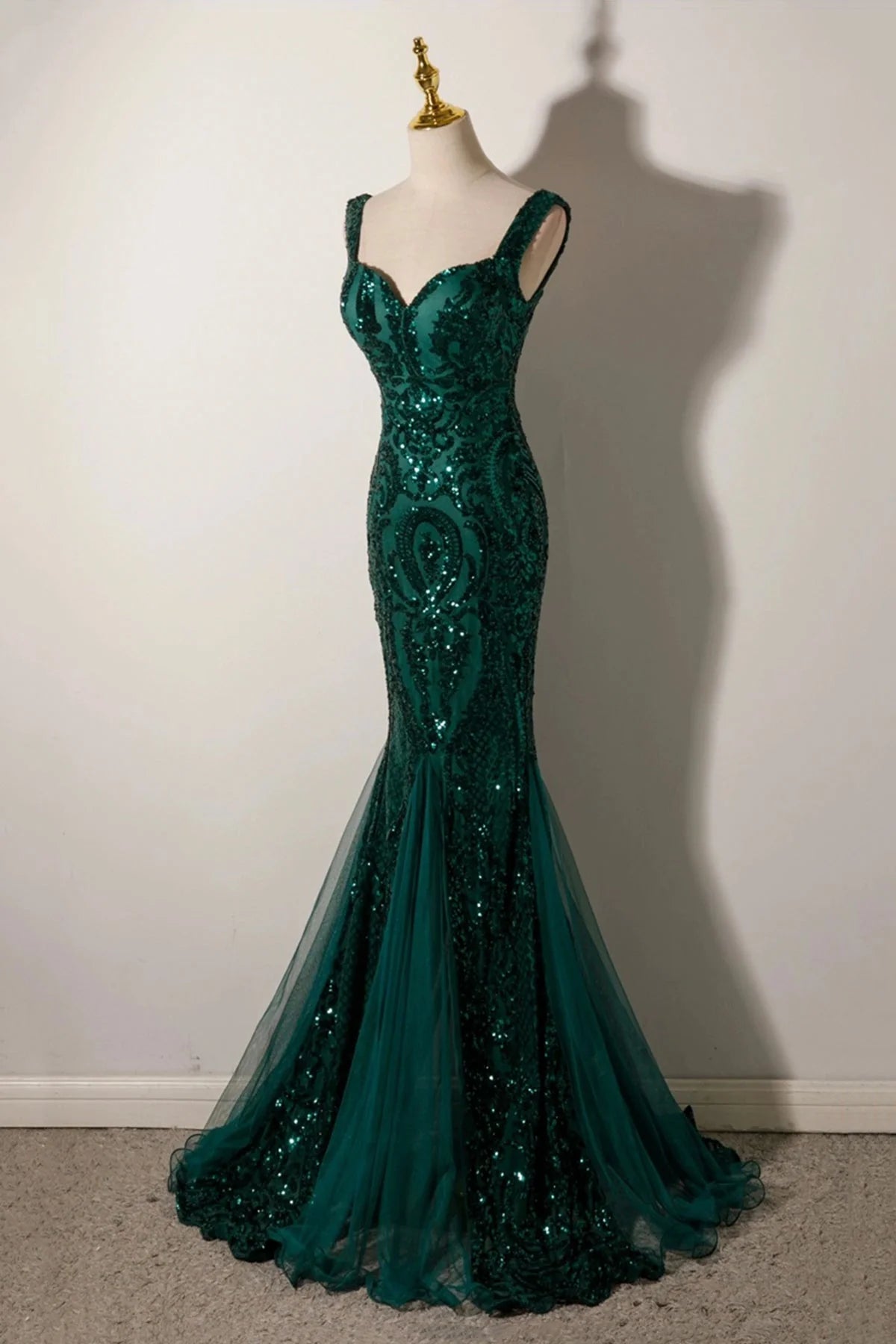 Mermaid Sequins Long Prom Dress Backless Evening Party Dress simple gentle atmospheric and unique desi Brin
