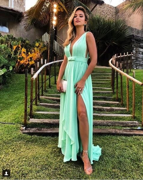 Mint Green Plunge Neck Chiffon Maxi Dress with High Slit Sexy Deep Double V Neck Chiffon Wedding and Evening Event Dress Prom Dress Party Dresses