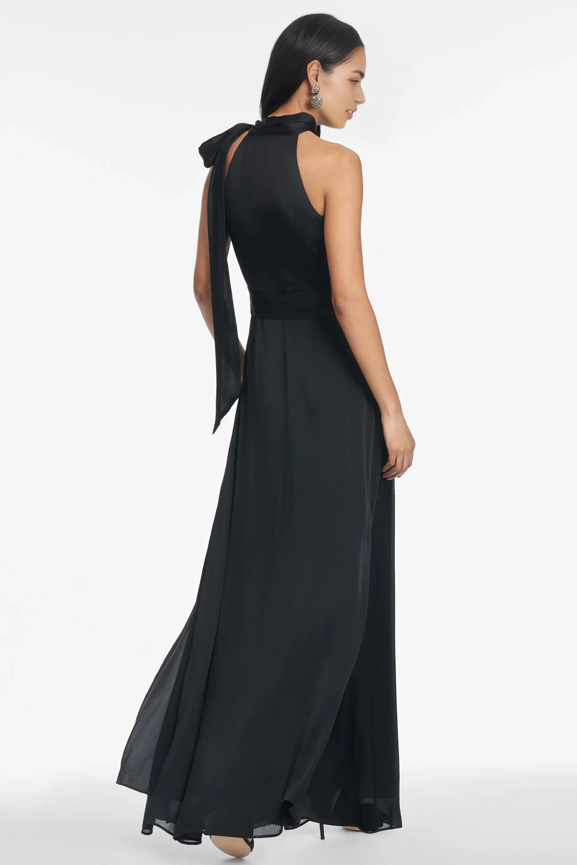 Modern Halter Mermaid Deep V Neck Sleeveless Open Back Floor Length For Ladies Evening Dress
