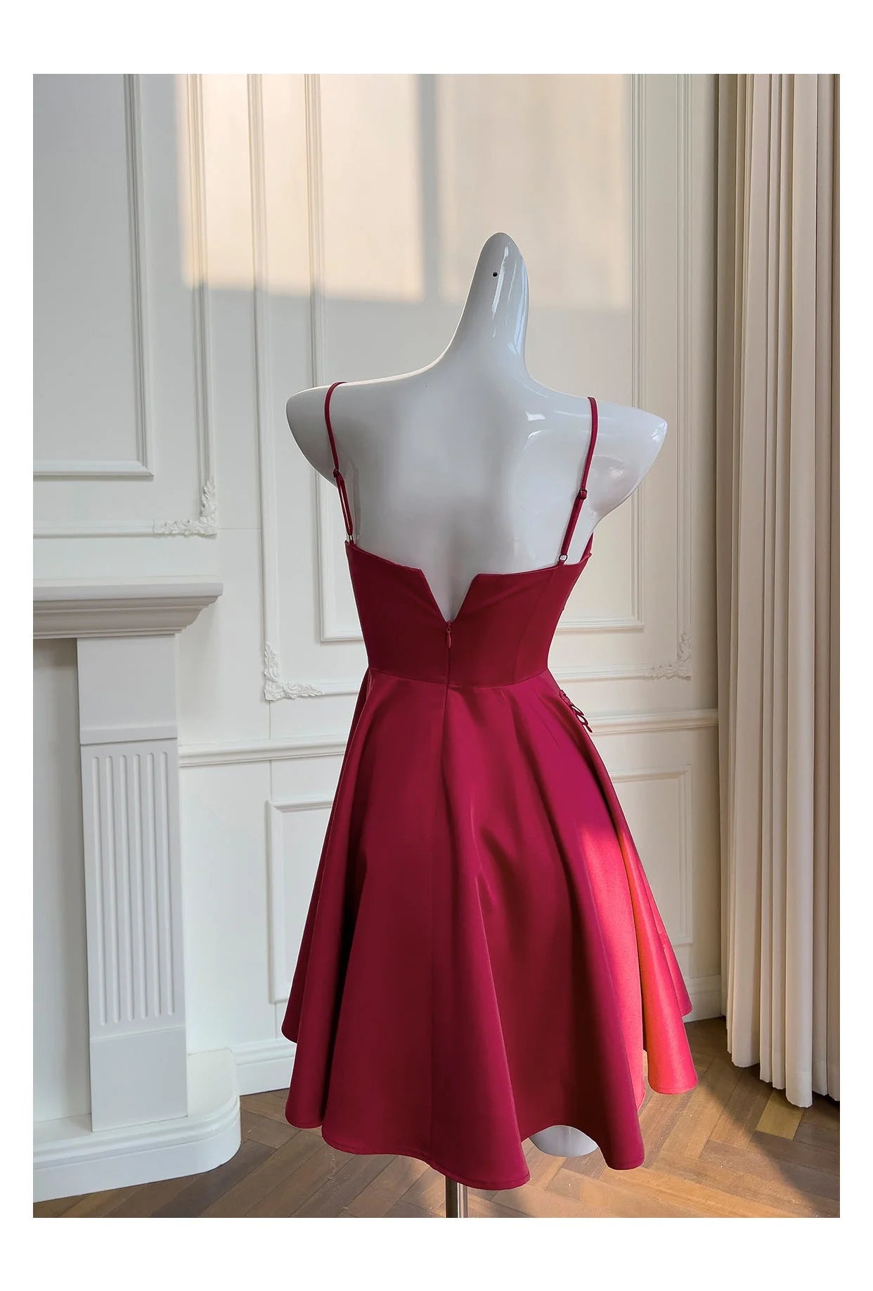 Modest A Line Spaghetti Straps Burgundy Satin Formal 8th Grade Homecoming Dresses Middle School Short Birthday Gowns Graduation Dress Hoco Outfits simple gentle atmospheric and unique desi Bring summer colors to enhance whiteness