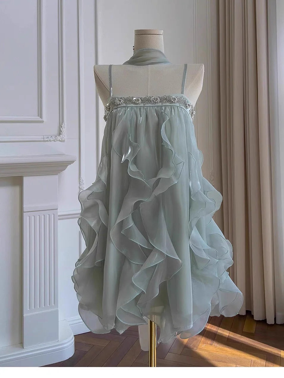 Modest A Line Spaghetti Straps Formal 8th Grade Homecoming Dresses Middle School Short Birthday Gowns Graduation Dress Hoco Outfits simple gentle atmospheric and unique desi Bring summer colors to enhance whiteness