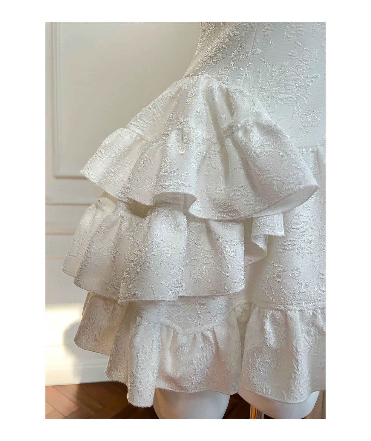 Modest A Line Spaghetti Straps White Satin Formal 8th Grade Homecoming Dresses Middle School Short Birthday Gowns Graduation Dress Hoco Outfits simple gentle atmospheric and unique desi Bring summer colors to enhance whiteness