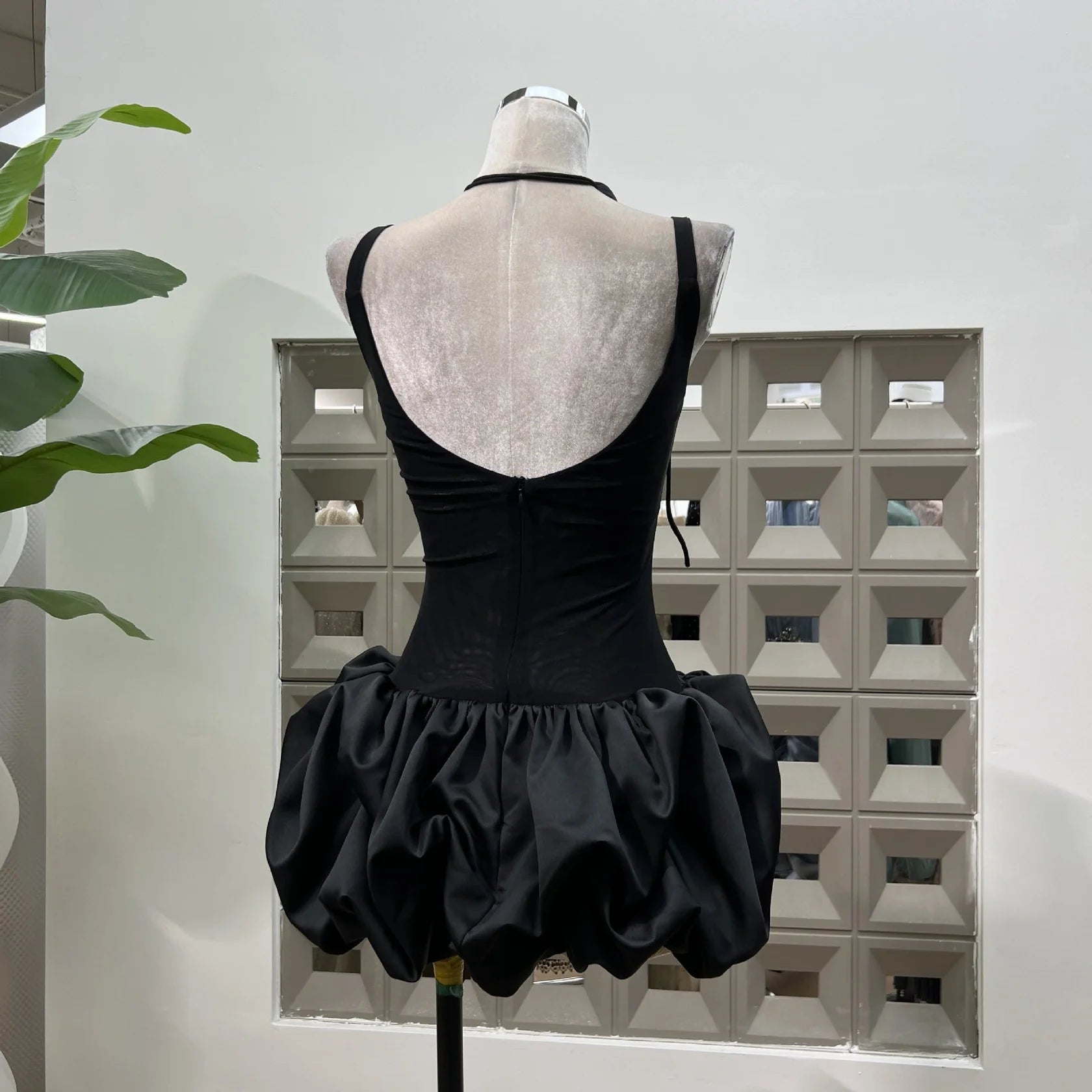 Modest Sheath Square Neck Tight Short Formal Homecoming Dress Middle School Short 18th Birthday Outfits Graduation Dress Cocktail Dresses