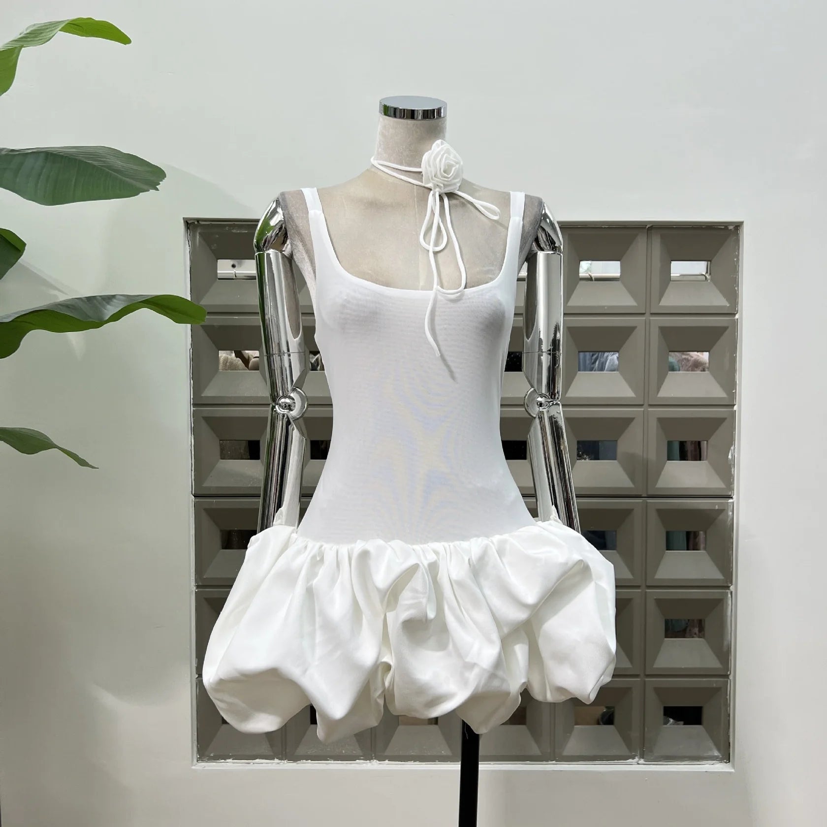 Modest Sheath Square Neck Tight Short White Formal Homecoming Dress Short 18th Birthday Outfits Graduation Dress Cocktail Dresses