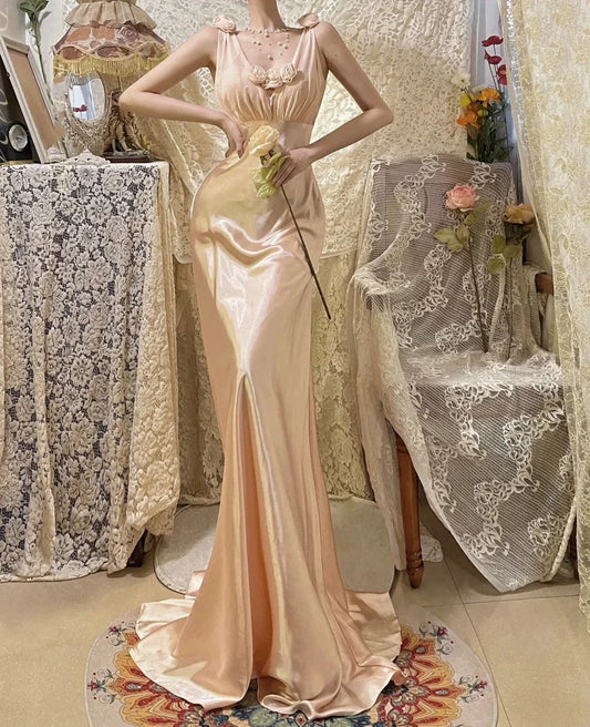 Morandi light pink floral long satin ball gown evening dress simple gentle atmospheric and unique desi Bring summer colors to enhance whiteness