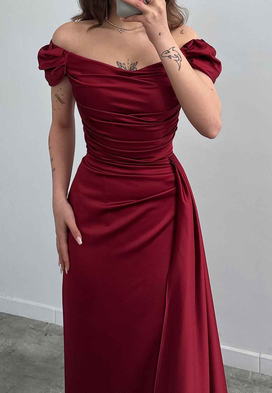 Off-Shoulder Cap Sleeves Pleated Sleek Wedding Guest Dress Sheath Formal Dress simple gentle atmospheric and unique desi Bring summer colors to enhance whiteness