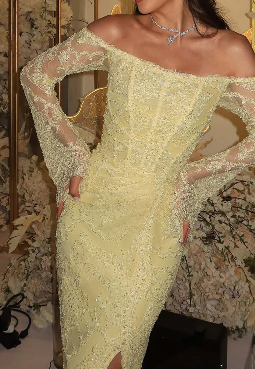 Off-Shoulder Long Sleeves Lace Appliques Sheath Prom Dress simple gentle atmospheric and unique desi Bring summer colors to enhance whiteness