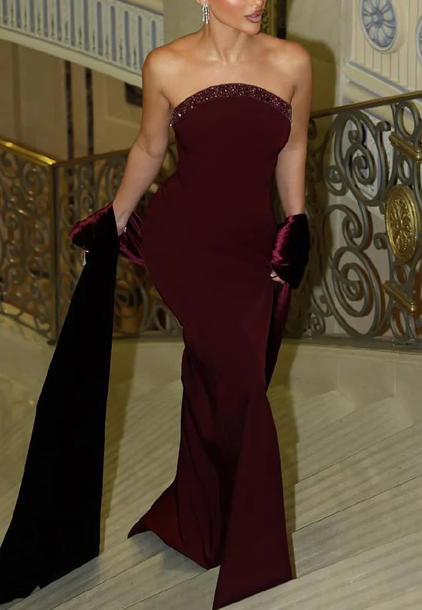 Off-Shoulder Sleeveless Sleek Sheath Formal Dress simple gentle atmospheric and unique desi Bring summer colors to enhance whiteness