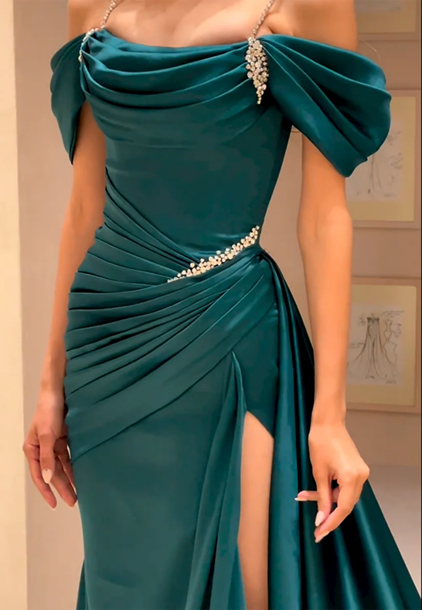 Off-Shoulder Strapless Pleated High Slit Sheath Prom Dress simple gentle atmospheric and unique desi Bring summer colors to enhance whiteness