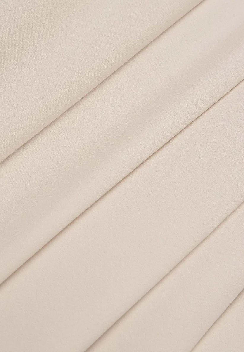 Off White Pleated Ruched Three Quarter Sleeve A-Line Maxi Dress simple gentle atmospheric and unique desi Bring summer colors to enhance whiteness