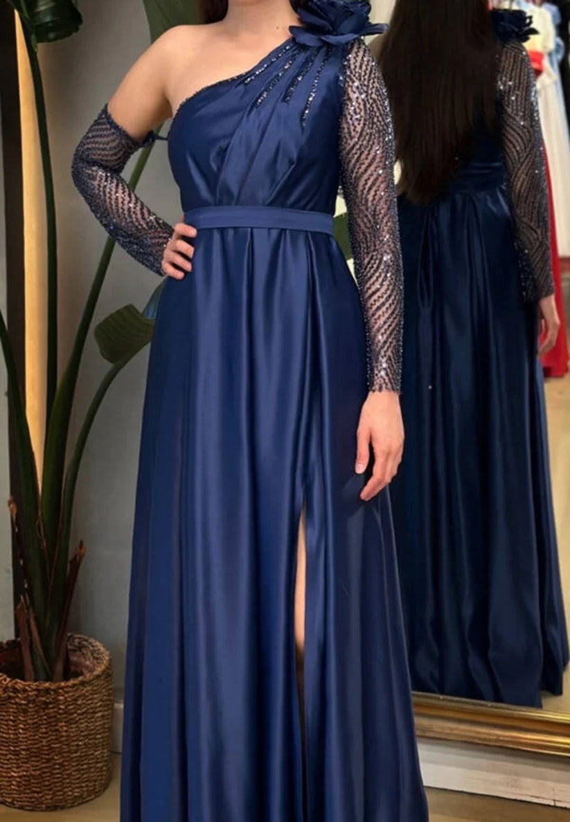 One Shoulder Long Sleeves Pleated 3D Floral A-Line Mother of Bride Dress simple gentle atmospheric and unique desi Bring summer colors to enhance whiteness