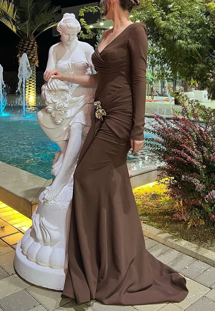 One Shoulder Long Sleeves Pleated Mermaid Formal Dress simple gentle atmospheric and unique desi Bring summer colors to enhance whiteness