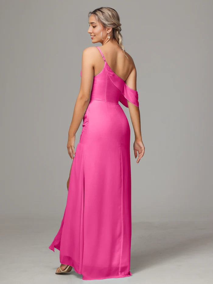 One Shoulder Off The Shoulder Chiffon Bridesmaid Dress simple gentle atmospheric and unique desi Bring summer colors to enhance whiteness