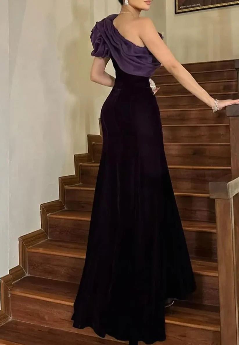 One Shoulder Sleeveless Sleek Mermaid Evening Dress simple gentle atmospheric and unique desi Bring summer colors to enhance whiteness