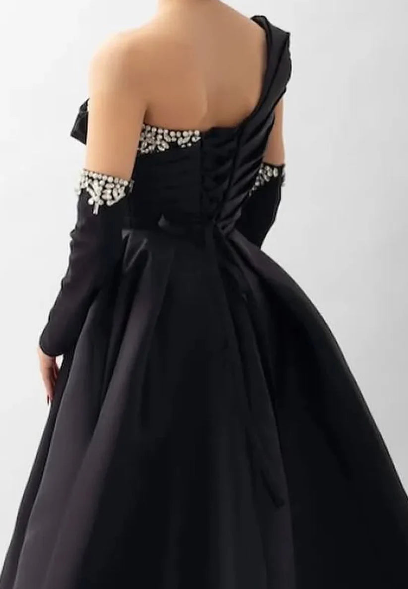 One Shoulder Strapless Beaded Pleated A-Line Evening Dress simple gentle atmospheric and unique desi Bring summer colors to enhance whiteness