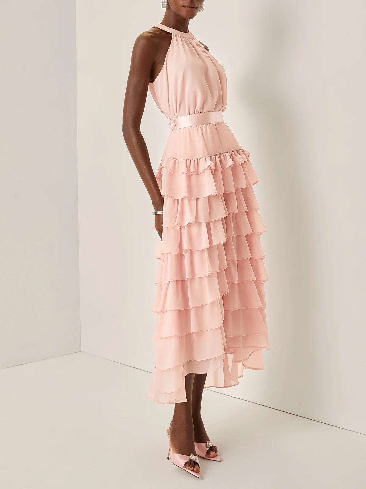 Pink Peplum Tiered Chiffon Halter Sleeveless A-Line Maxi Two-piece Dress simple gentle atmospheric and unique desi Bring summer colors to enhance whiteness