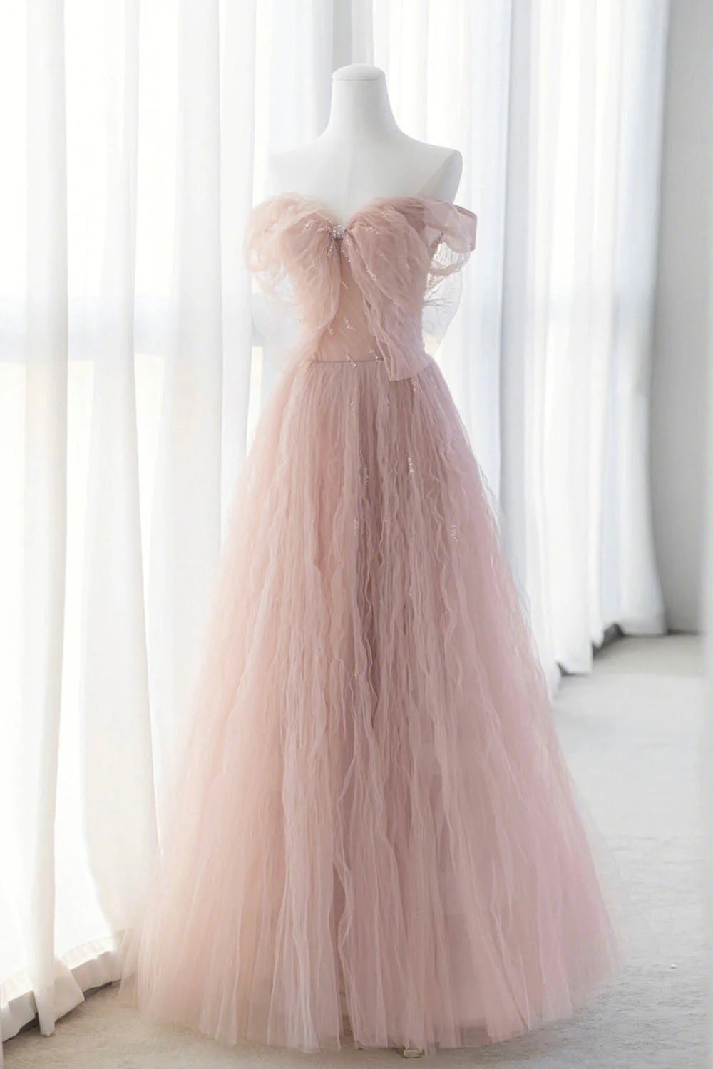 Pink Tulle Long A-Line Prom Dresses Pink Evening Dresses with Bow simple gentle atmospheric and unique desi Bring summer colors to enhance white