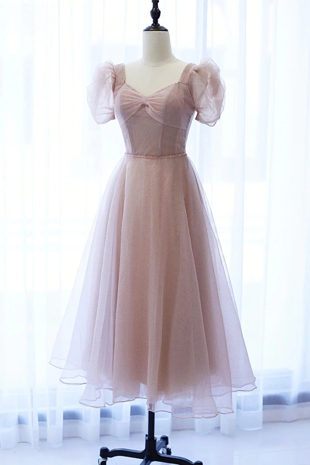 Pink Tulle Short Prom Dress Cute Short Sleeve Party Dress simple gentle atmospheric and unique desi Bring summer colors to enhance white