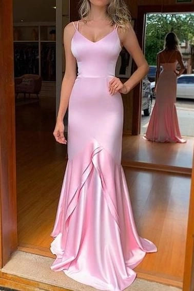 Pink satin fishtail skirt with deep V-neck strap, suitable for dinners, dances, etc