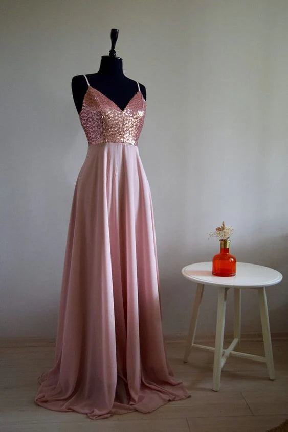 Pink suspender long dress with sequins on the upper body, suitable for dinners, parties, etc