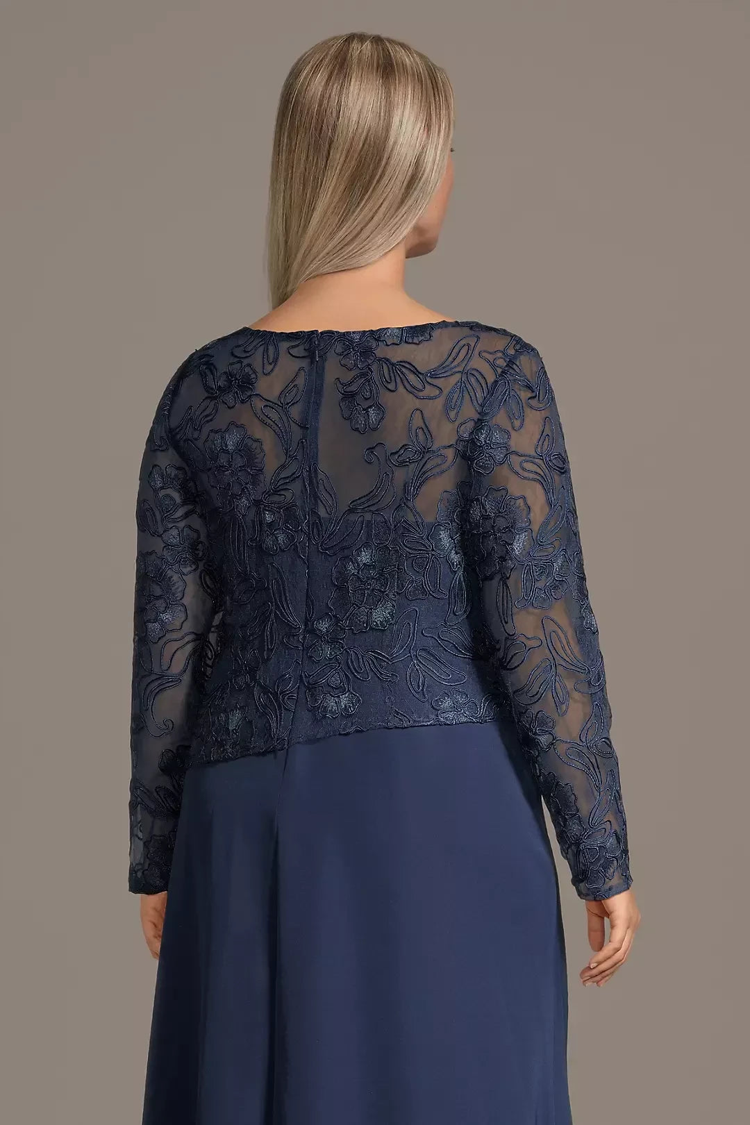 Plus Size Graceful A Line Boat Neck Long Sleeve Lace Back Floor Length Mother of the Bride Dress