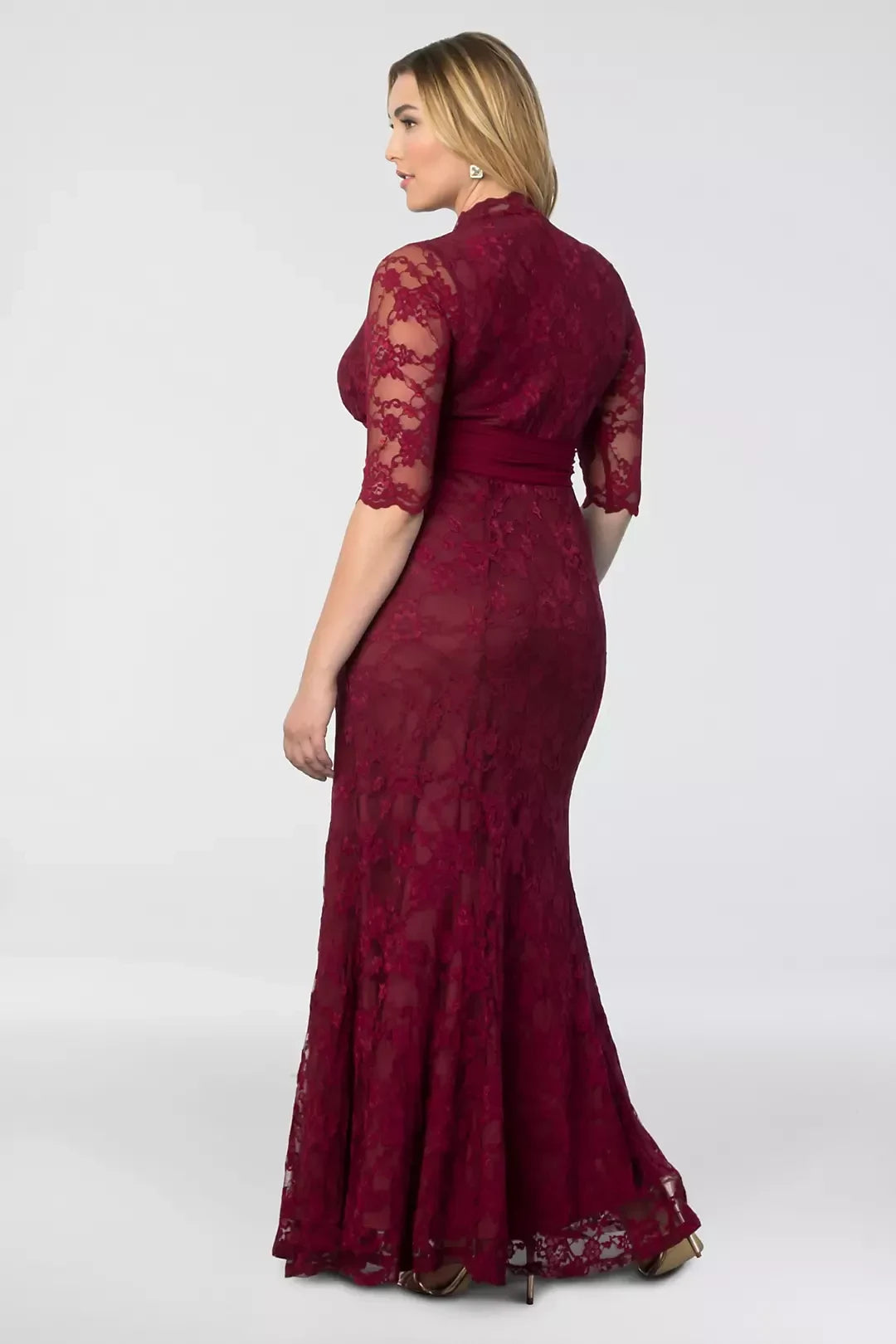 Plus Size Regal Mermaid V Neck Three Quarter Sleeve Lace Back Floor Length Mother of the Bride Dress
