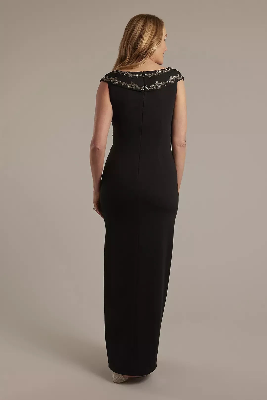 Polished Sheath V Neck Sleeveless Beaded Back Floor Length Mother of the Bride Dress