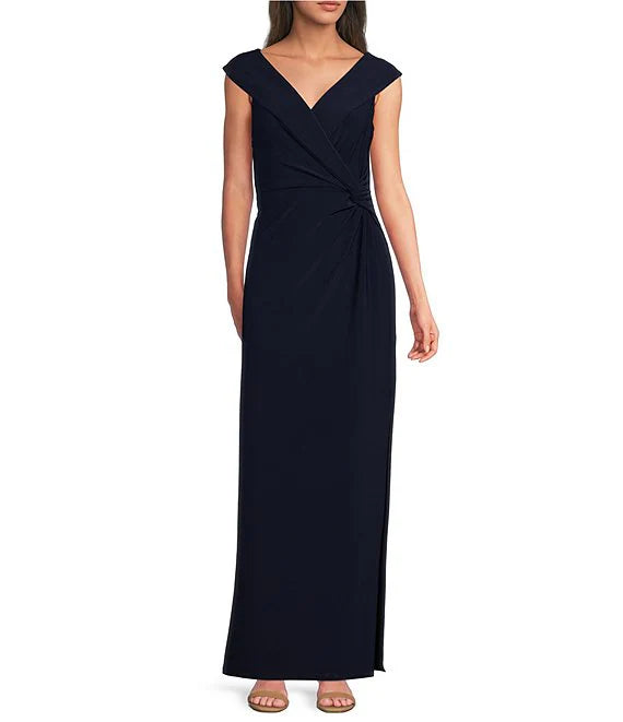 Portrait Collar Cap Sleeve Crepe Sheath Gown simple gentle atmospheric and unique desi Bring summer colors to enhance whiteness