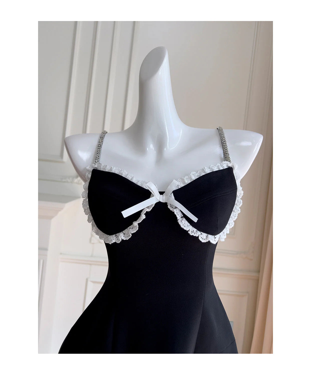 Pretty A Line Spaghetti Straps Black Satin Short Formal Homecoming Dresses Middle School Short 21st Birthday Outfits Graduation Dress Mini Cocktail Dresses