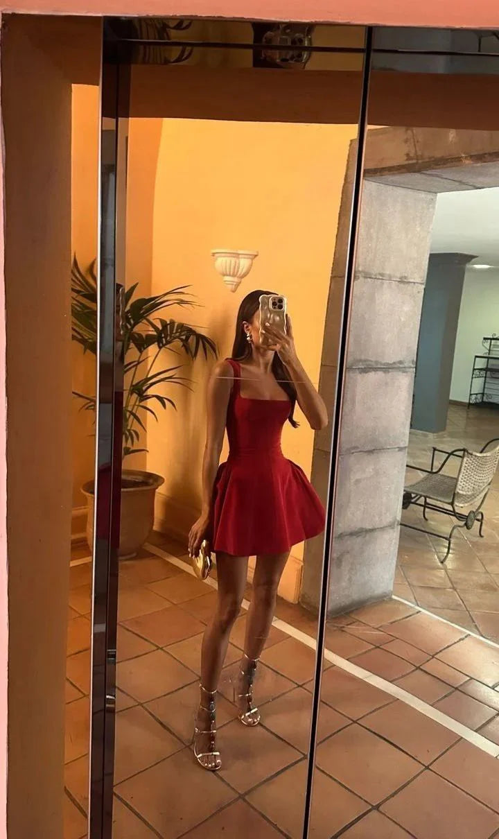 Pretty A line Square Burgundy Formal Homecoming Dresses Short 21st Birthday Outfits Graduation Dress Mini Cocktail Dresses