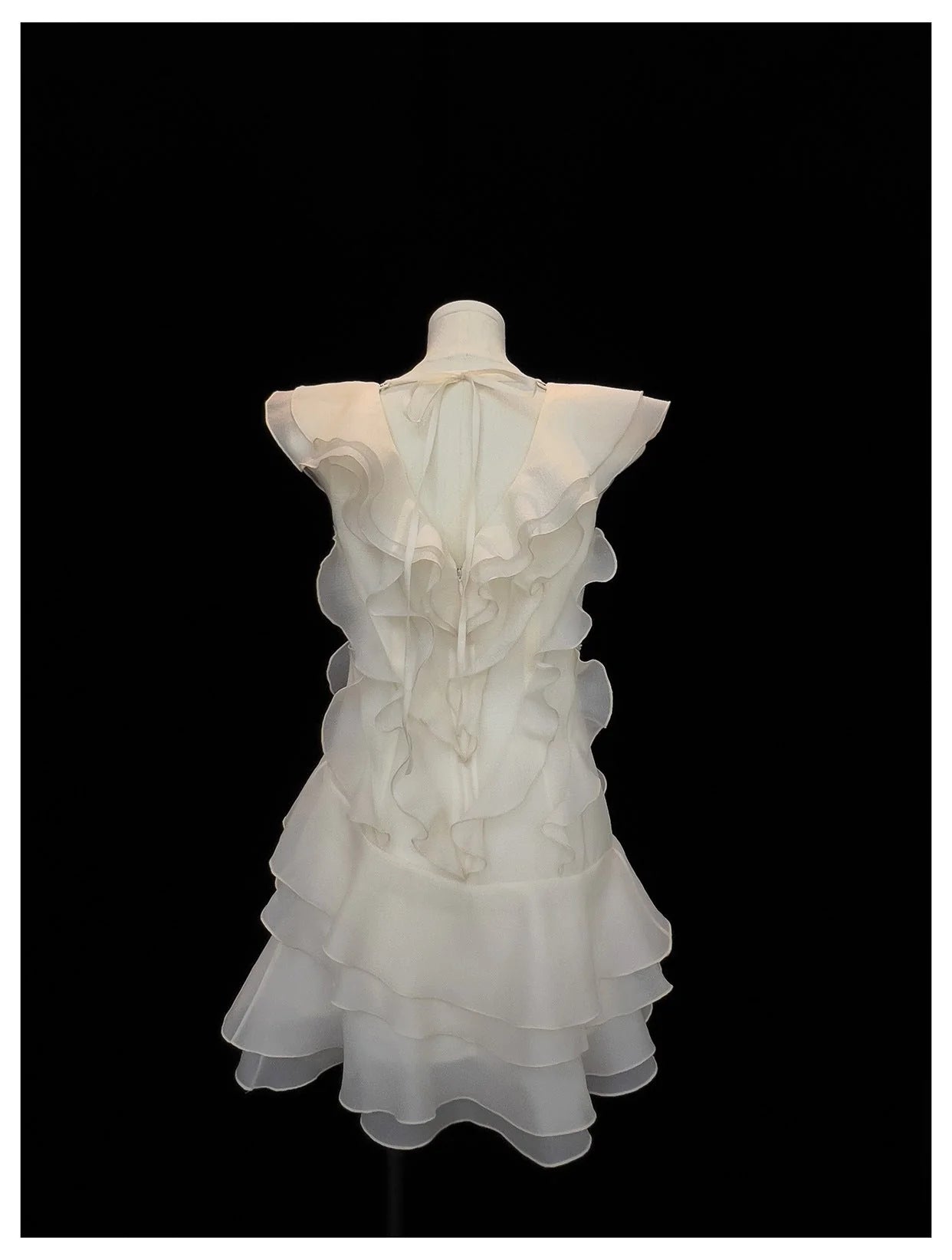 Pretty A line V Neck Ivory Chiffon Short Formal Homecoming Dresses Middle School Short 21st Birthday Outfits Graduation Dress Mini Cocktail Dresses