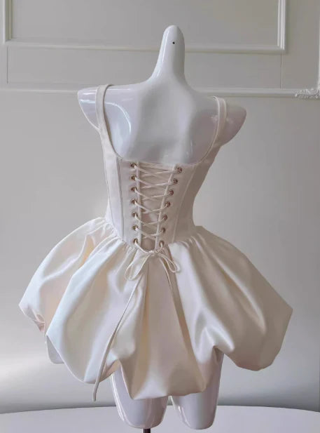 Pretty Ball Gown Square Neck White Mini Formal 8th Grade Homecoming Dresses Summer Middle School Hoco Dress Homecoming Outfits