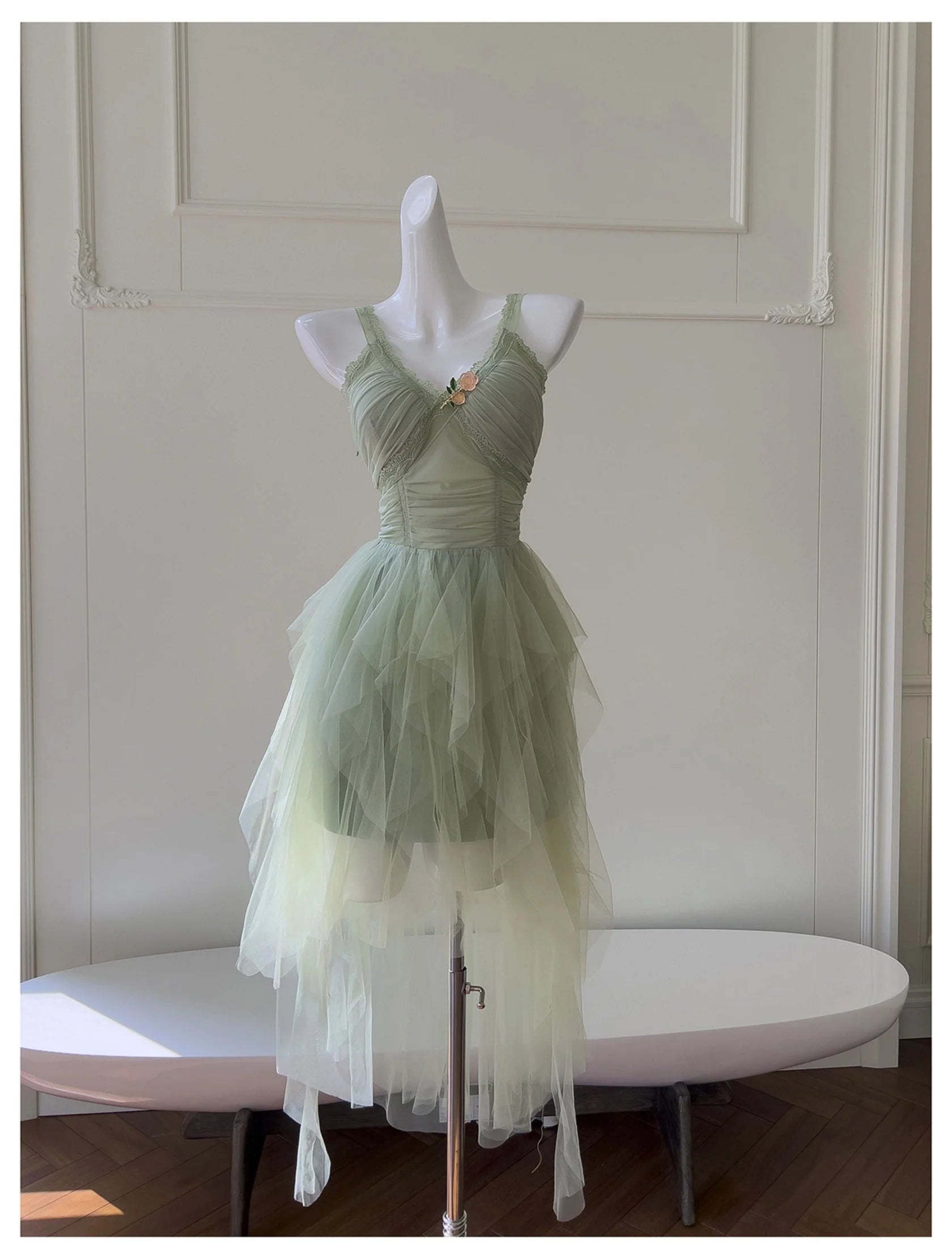 Pretty Green Tulle Formal Homecoming Dresses Middle School Short 21st Birthday Outfits Graduation Dress Mini Cocktail Dresses