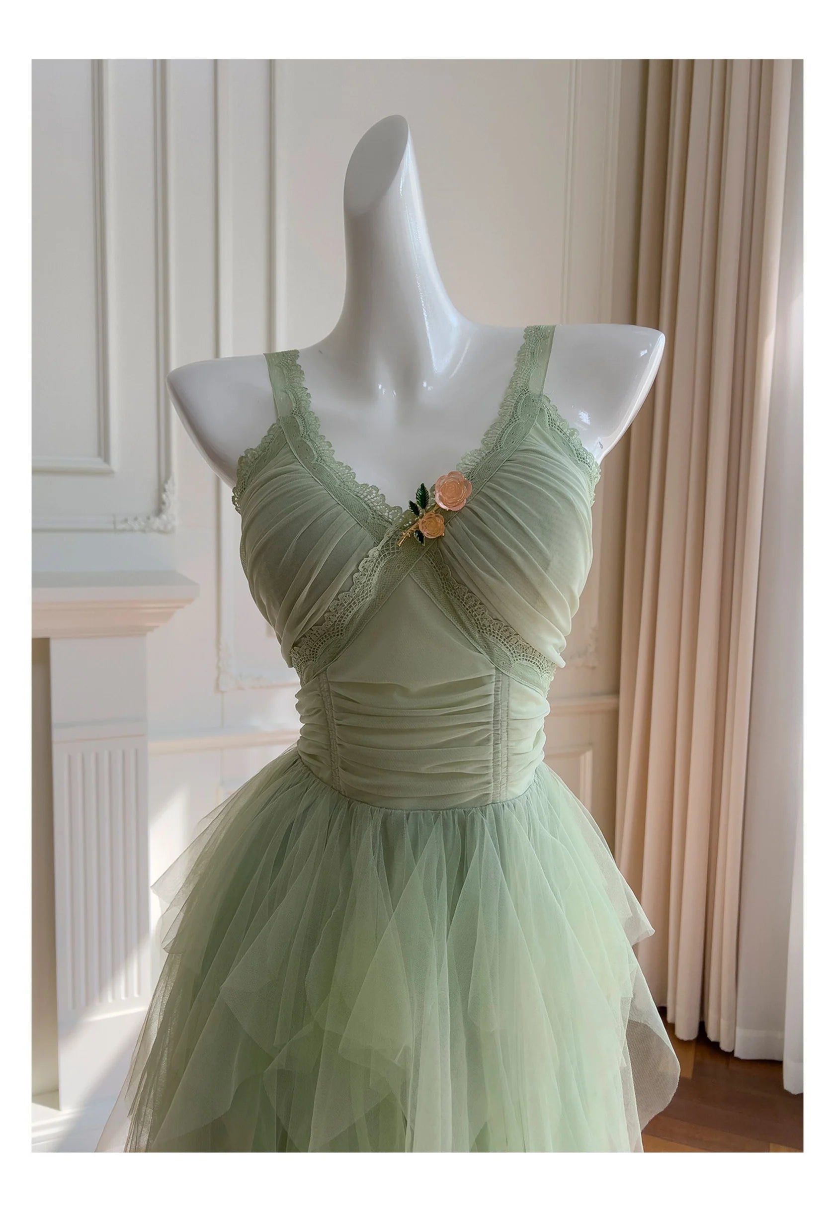 Pretty Green Tulle Formal Homecoming Dresses Middle School Short 21st Birthday Outfits Graduation Dress Mini Cocktail Dresses