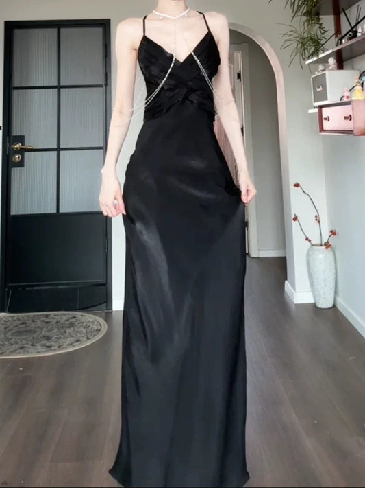 Pretty Sheath Spaghetti Straps Black Silk Satin Prom Dresses Sexy Evening Dress formal wear dresses simple gentle atmospheric and unique desi Bring summer colors to enhance whiteness