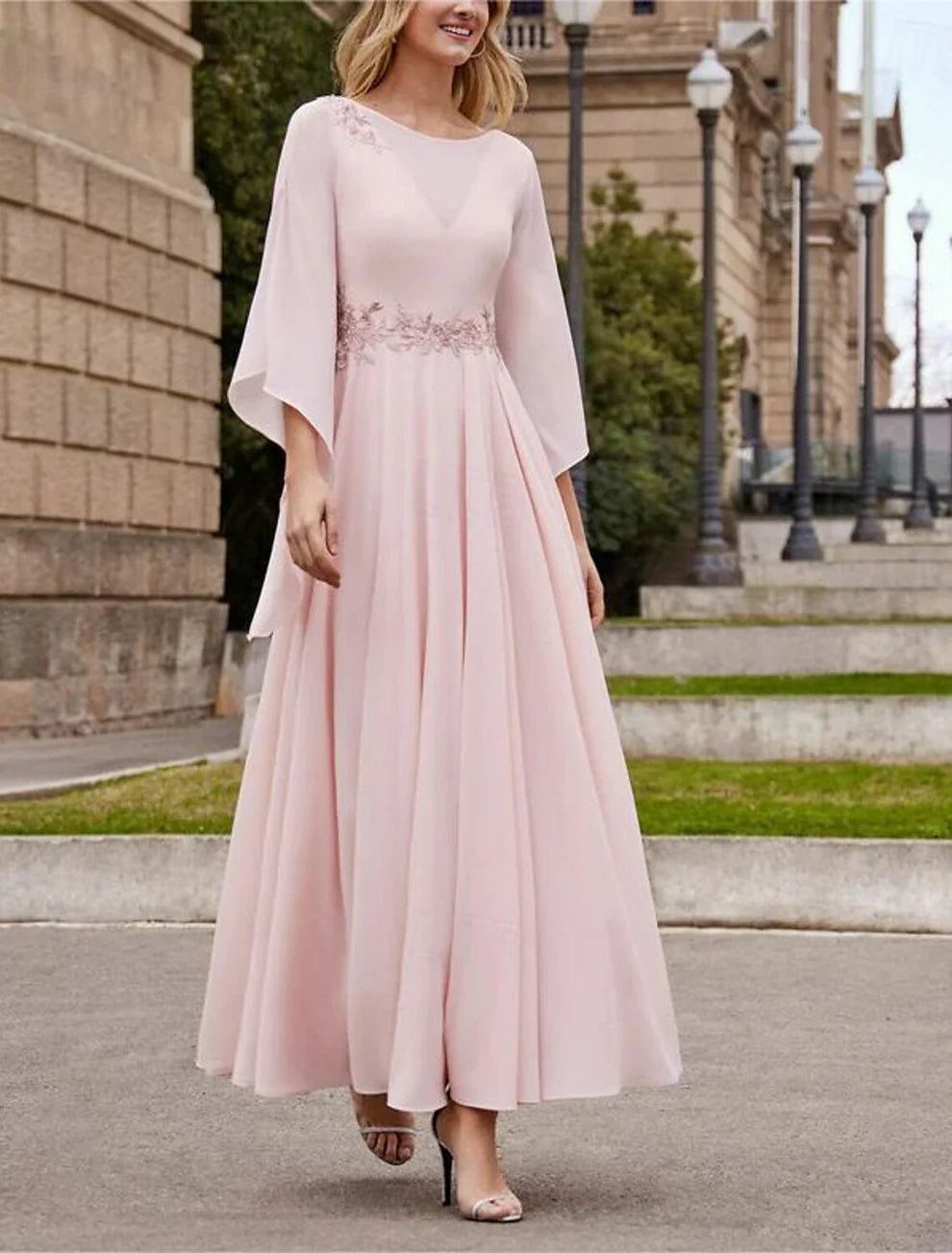 Princess Scoop Neck 3/4 Length Sleeve Ankle-Length Mother of the Bride Dresses with Sequin simple gentle atmospheric and unique desi Bring summer colors to enhance whiteness