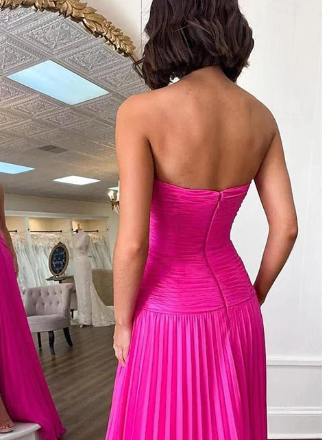 Princess Sleeveless Strapless Prom Dresses with Pleats Ruched simple gentle atmospheric and unique desi Bring summer colors to enhance whiteness