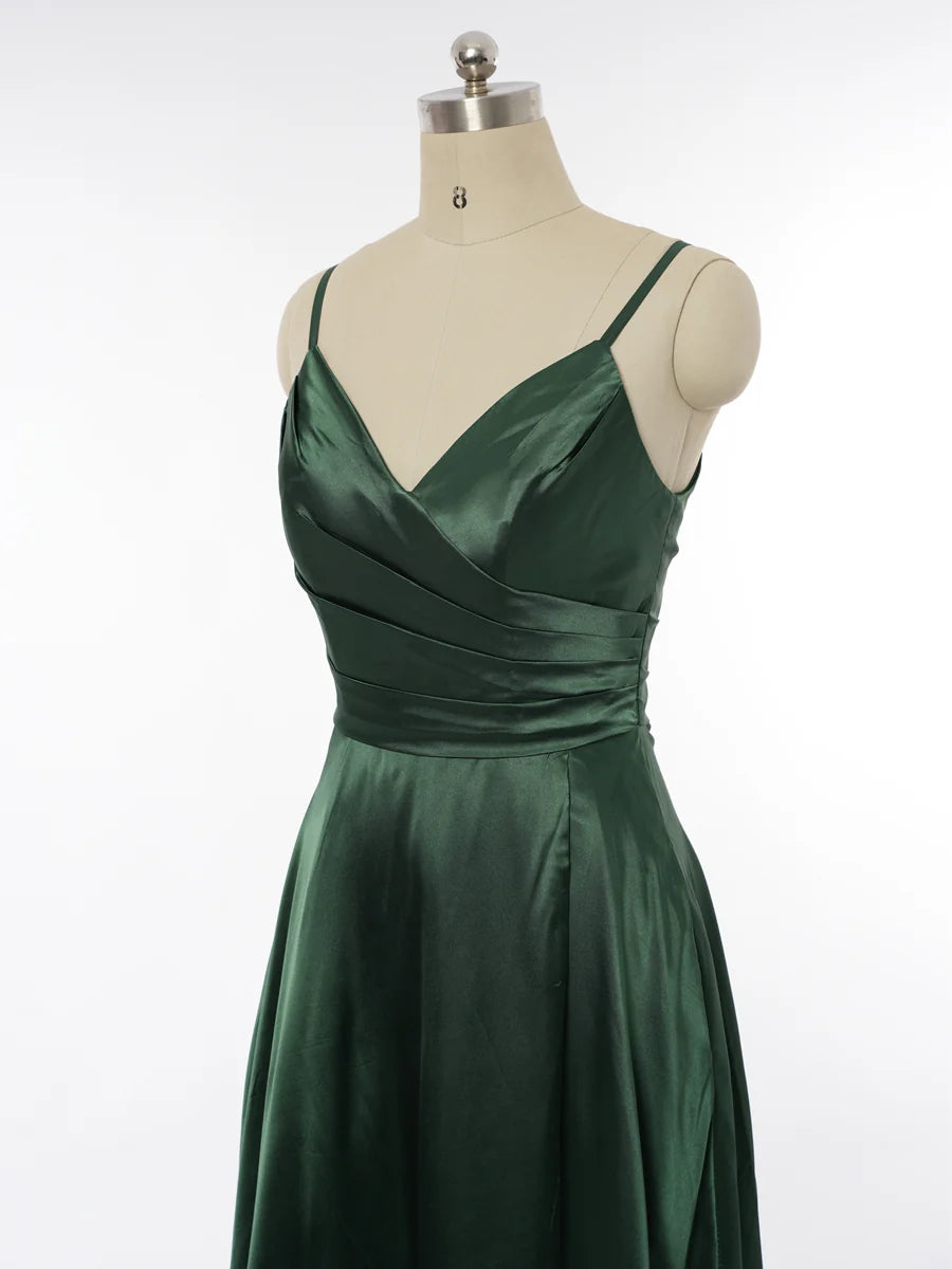 Princess Spaghetti Straps Sleeveless Bridesmaid Dresses with Ruched simple gentle atmospheric and unique desi Bring summer colors to enhance whiteness