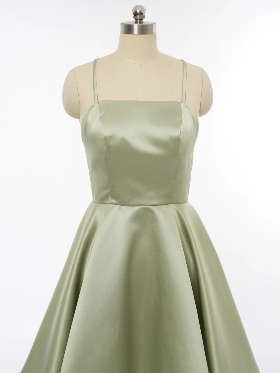 Princess Spaghetti Straps Sleeveless Bridesmaid Dresses with Ruched simple gentle atmospheric and unique desi Bring summer colors to enhance whiteness