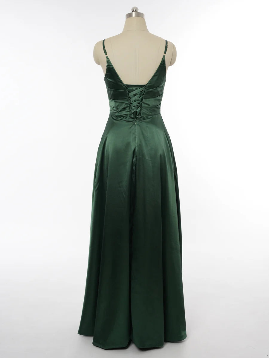 Princess Spaghetti Straps Sleeveless Bridesmaid Dresses with Ruched simple gentle atmospheric and unique desi Bring summer colors to enhance whiteness