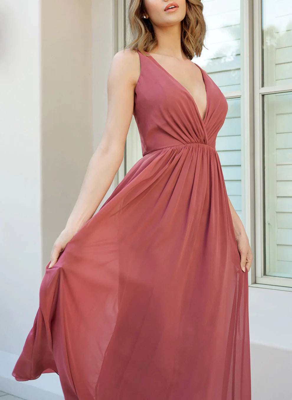 Princess V-Neck Floor-length Long Bridesmaid Dresses simple gentle atmospheric and unique desi Bring summer colors to enhance whiteness