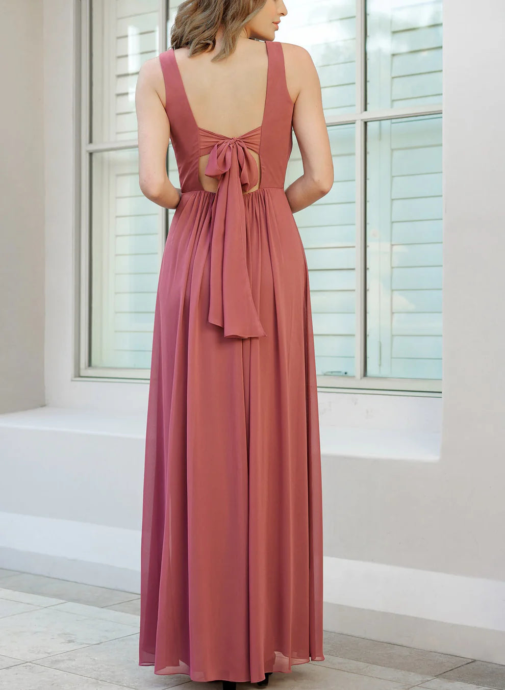 Princess V-Neck Floor-length Long Bridesmaid Dresses simple gentle atmospheric and unique desi Bring summer colors to enhance whiteness