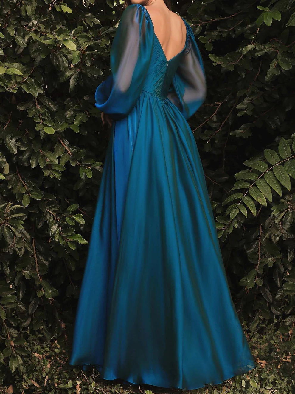 Princess V-Neck Long Sleeves Floor-length Long Dresses simple gentle atmospheric and unique desi Bring summer colors to enhance whiteness